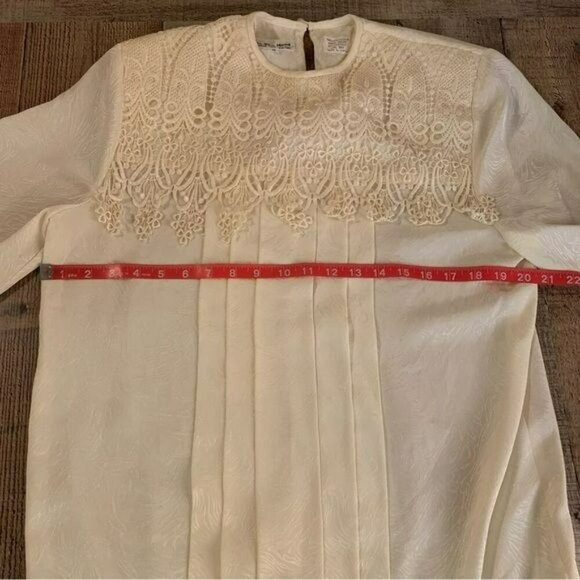 In the Mood vintage grandma core pale yellow lace blouse with skirt size 12 - Picture 4 of 13